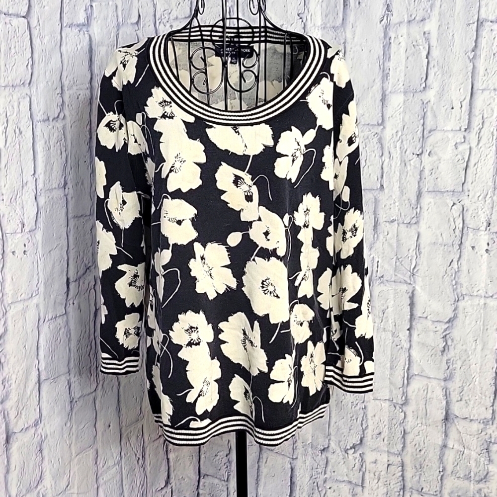 JONES OF NEW YORK SIGNATURE Black and White Part Silk Floral Sweater XL